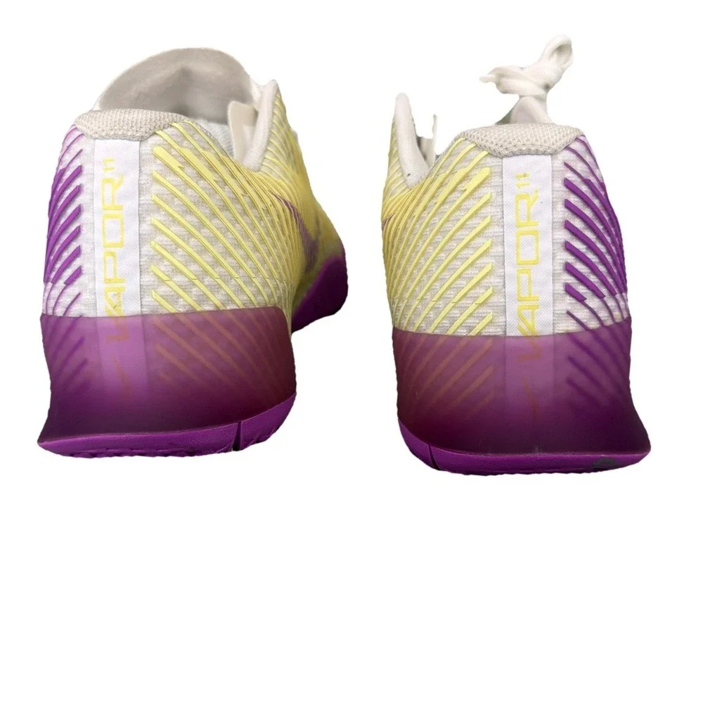 NIKE Women's Court Air Zoom Vapor 11 HC White Fuchsia Dream DR6965-101 Size 10